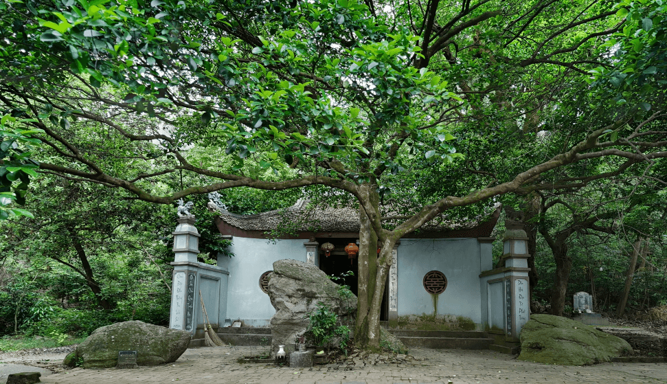 Đền Mỏ Thổ